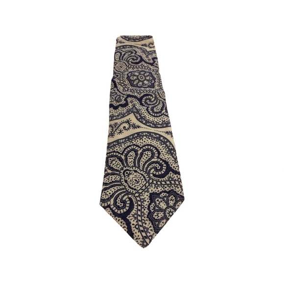 Banana Republic Tie - Picture 1 of 3